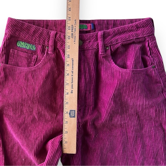 Empyre Tori 90s Berry Corduroy Skate Pants Size 10 - Picture 8 of 13